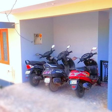 Theertha Homestay Варкала Экстерьер фото
