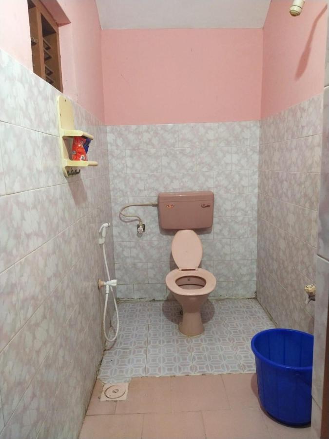 Theertha Homestay Варкала Экстерьер фото